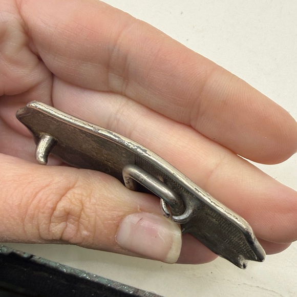 Vintage Texas Belt Buckle Red Enamel Western Floral Silver Tone Collectible - Picture 11 of 12